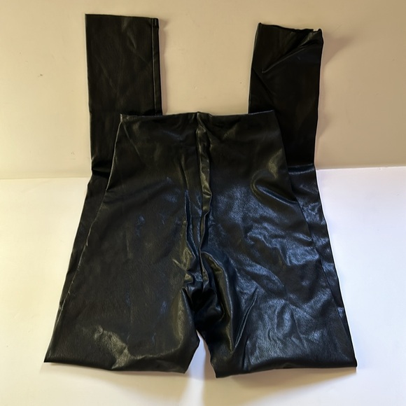 Commando | Perfect Control Faux Leather Legging in Black - S - Picture 6 of 8